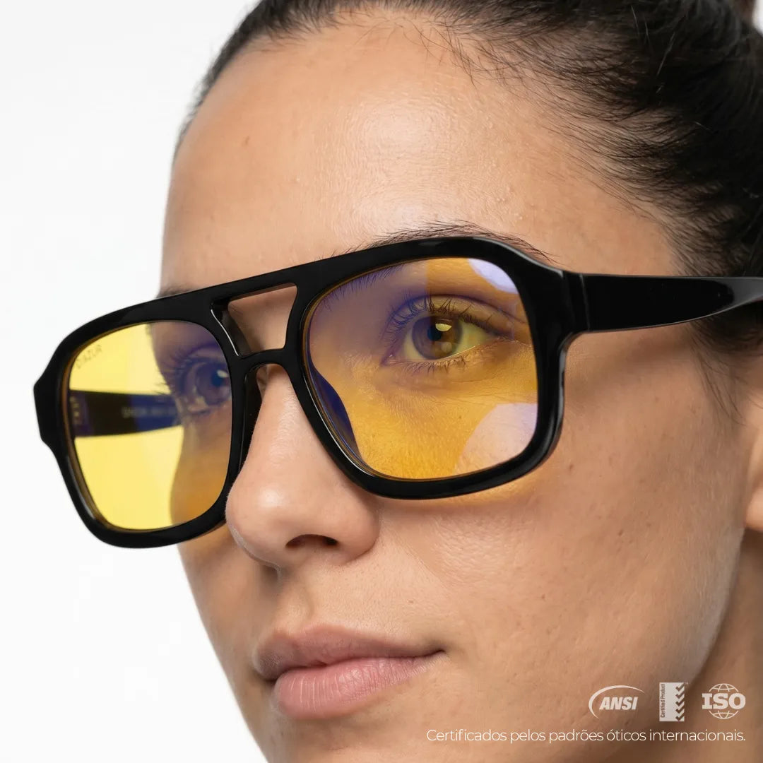 ВЕНС НОАР / СВЕТЛИНА